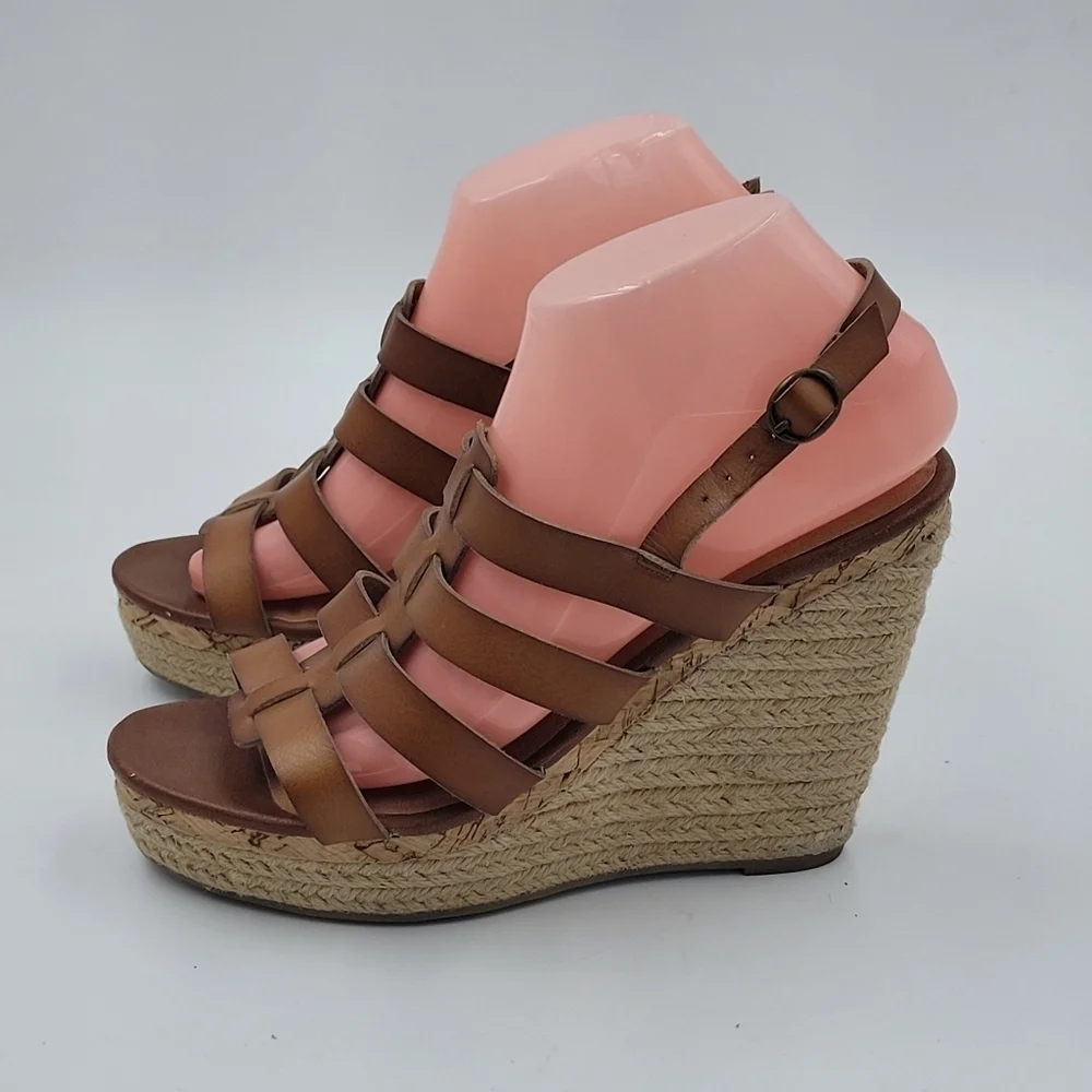 Espadrille Sandal Wedges size 9 strappy Brown